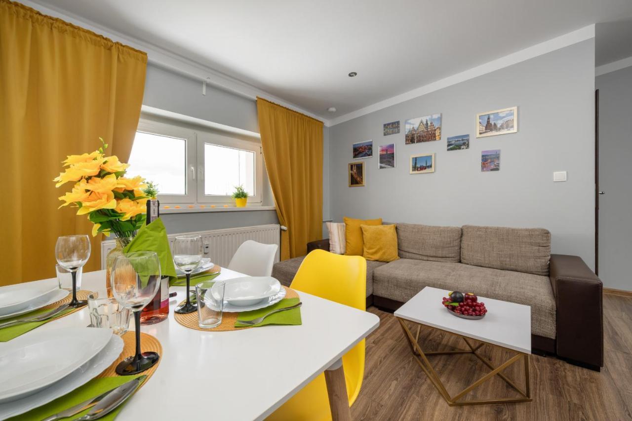 Market Square Corner Apartment Kuznicza By Noclegi Renters Wrocław Exteriör bild