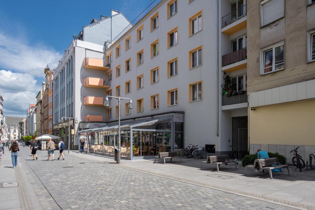 Market Square Corner Apartment Kuznicza By Noclegi Renters Wrocław Exteriör bild